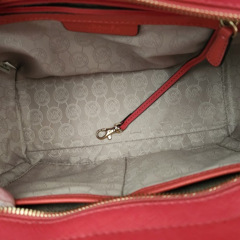 Michael Kors Selma Satchel - Picture 10 of 14